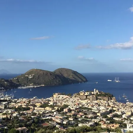Con Panorama Unico , Ampia Veranda * 利帕里